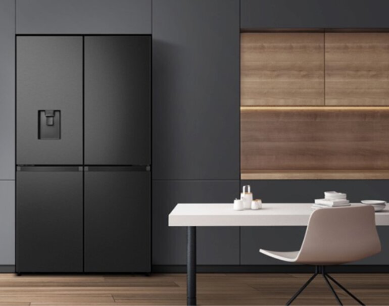 Thiết kế tủ lạnh Casper RM-680VBW hiện đại, bắt mắt làm không gian căn bếp trở nên sang trọng