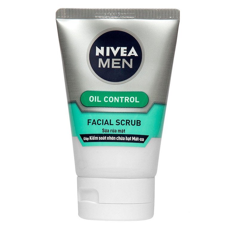 Sữa rửa mặt Nivea Men Oil Control Facial Scrub