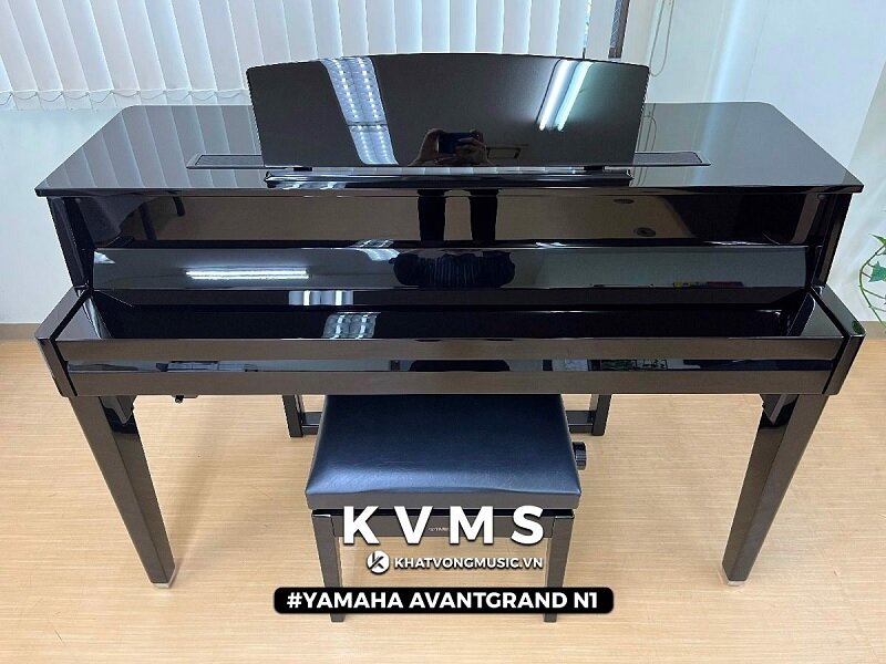 Một Chiếc Yamaha Avantgrand N1 Được Khát Vọng Music Giao Tới Nhà Khách Hàng. 