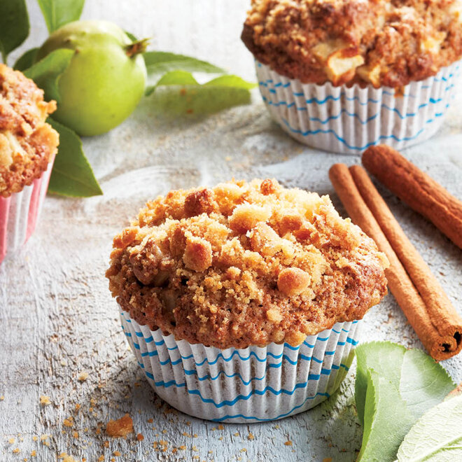 Muffin táo quế thơm mùi quế, ngọt nhẹ vị táo vô cùng khó cưỡng