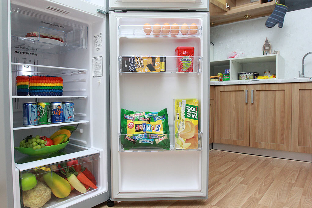 Thiết kế không gian của tủ lạnh Hitachi R-H350PGV4(SLS)