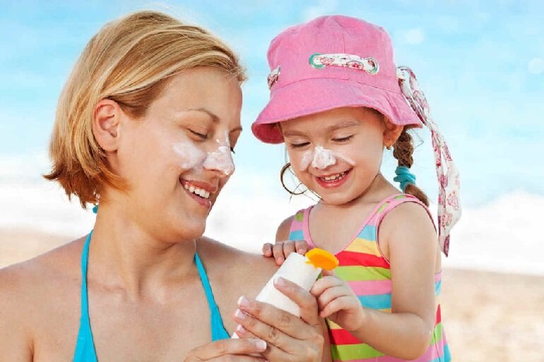 Cách chọn kem chống nắng cho bé?
