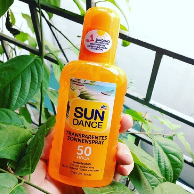 Kem chống nắng Sundance Sonnen Spray