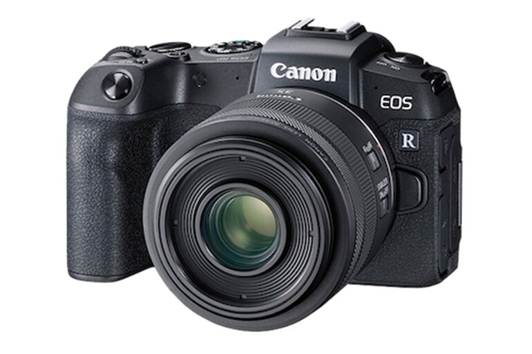 Canon EOS RP là một thiết bị đáng để bạn tham khảo vì nó có tính năng ưu việt như độ phân giải cao và khả năng quay video 4K. Chất lượng hình ảnh sắc nét cùng với khả năng thay đổi ống kính linh hoạt sẽ giúp bạn tạo nên các bức ảnh đẹp nhất. Hãy đón xem hình ảnh liên quan đến Canon EOS RP để cảm nhận rõ hơn nhé!