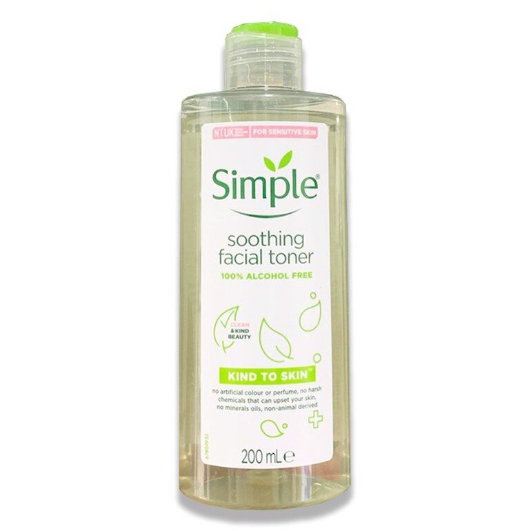 Nước hoa hồng dành cho da dầu Simple Kind To Skin Soothing Facial Toner