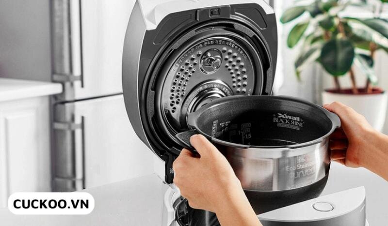 Top 3 nồi cơm Cuckoo - Công nghệ Hàn Quốc, nấu cơm chuẩn 'nhà hàng 5 sao' tại gia 2025!