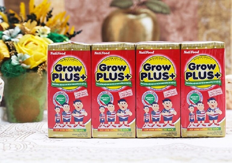 Sữa Grow Plus+ Nutifood isup trẻ phát triển tốt