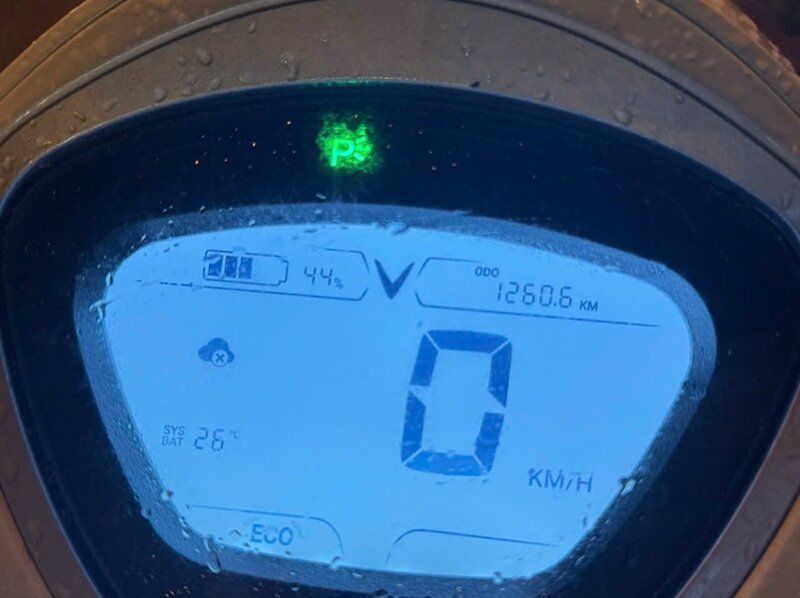 Xe máy điện VinFast Evo NEO đẹp như Vespa, đi tới 117 km/lần sạc, giá chỉ 17 triệu đồng!