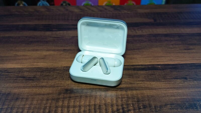 Realme Buds Air 7 Pro: Âm thanh cao cấp, thiết kế ấn tượng, giá cả phải chăng