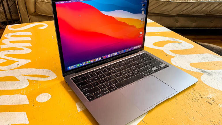 Nên lựa chọn cấu hình MacBook Air như thế nào?
