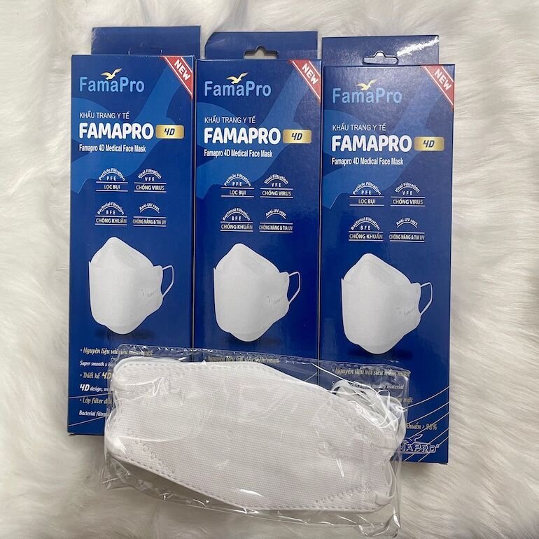 Khẩu trang Famapro 4D có gì khác với khẩu trang Sen Việt 4D