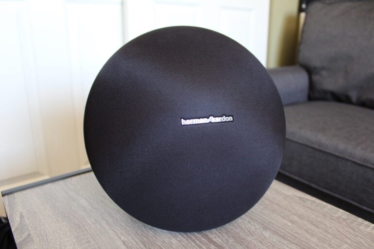 so sánh harman kardon onyx studio 4 và 5