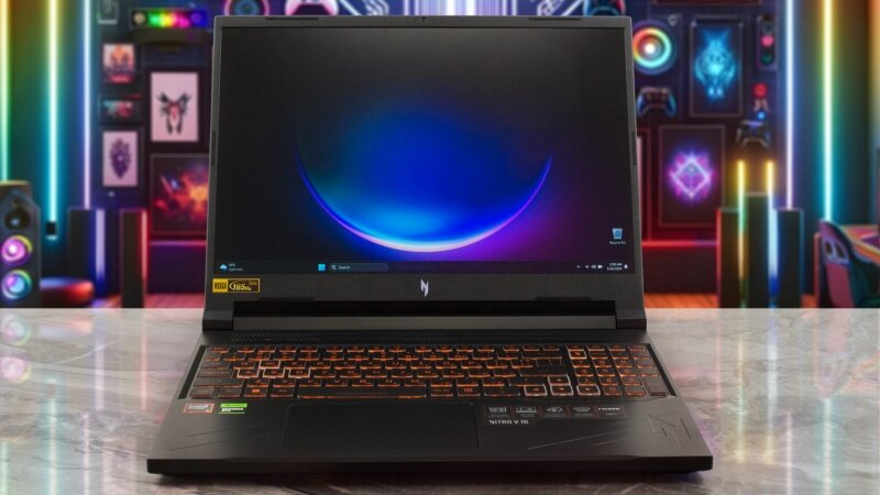 Acer Nitro V 16 (2024) - Màn 165Hz, 100% sRGB, cấu hình chiến game khá tốt