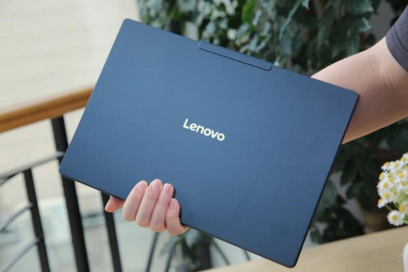 Lenovo Yoga 14S 2024: Laptop 14 inch lý tưởng cho dân văn phòng hiện đại!