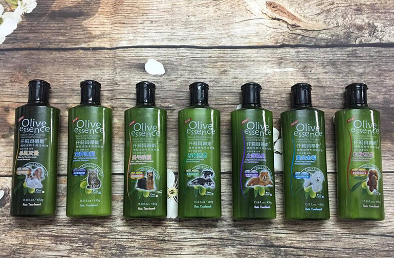 Olive Essence shower gel for dogs is chosen by many people