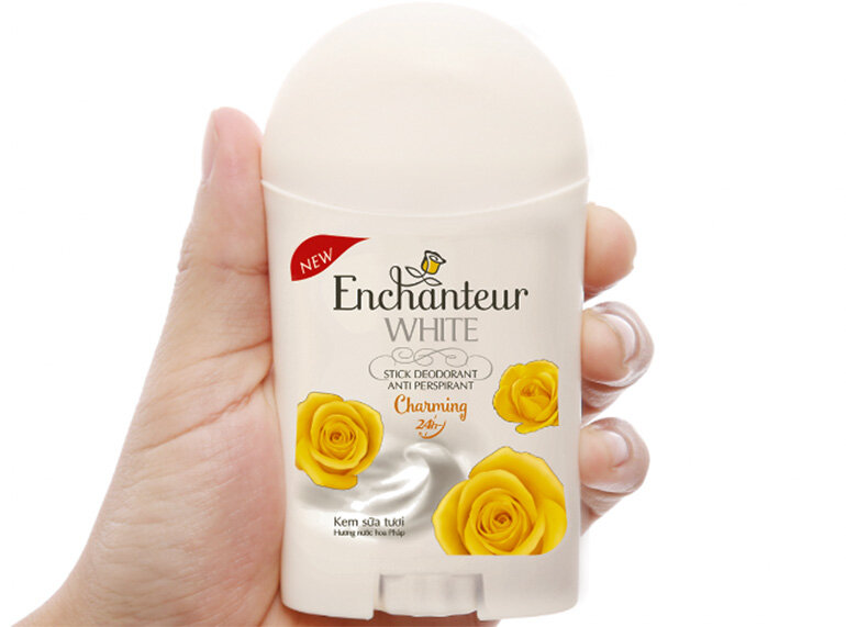  sáp khử mùi hương nước hoa Enchanteur.