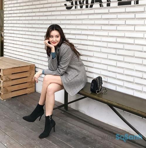 Những đôi boots cổ thấp rất dễ để kết hợp đồ!