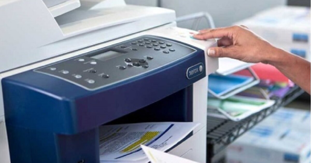 Nguyên nhân máy in Fuji Xerox báo lỗi sai khổ giấy và cách khắc phục chi tiết