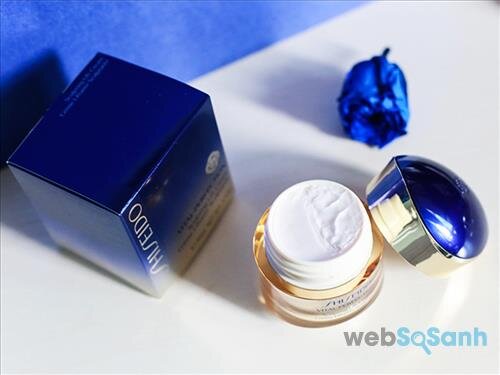 Kem dưỡng da Shiseido Vital Perfection Sculpting Lift Cream