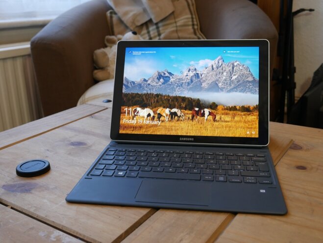 Samsung Galaxy Book