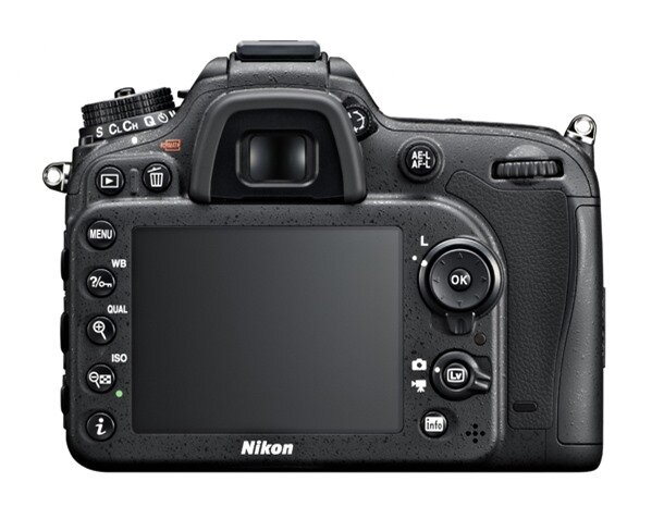 Nikon D7100 vs D300s comparison: Controls