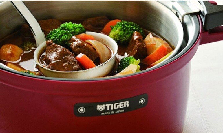 Nồi ủ Tiger là vật dụng hỗ trợ bạn rất lớn trong quá trình nấu nướng, chế biến thức ăn ngon 