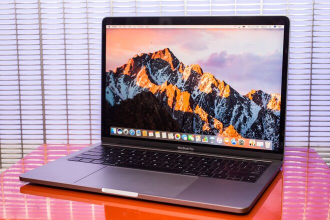 Apple Macbook Pro 13.3 inches Touch Bar 2019 không bao giờ làm bạn thất vọng về vẻ đẹp và sức mạnh 