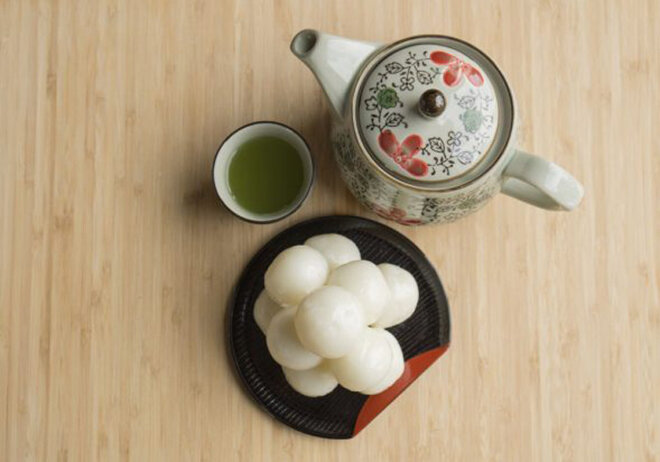 bánh tsukimi dango