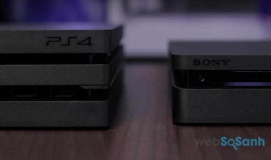 Nên mua PS4 Pro hay PS4 Slim?