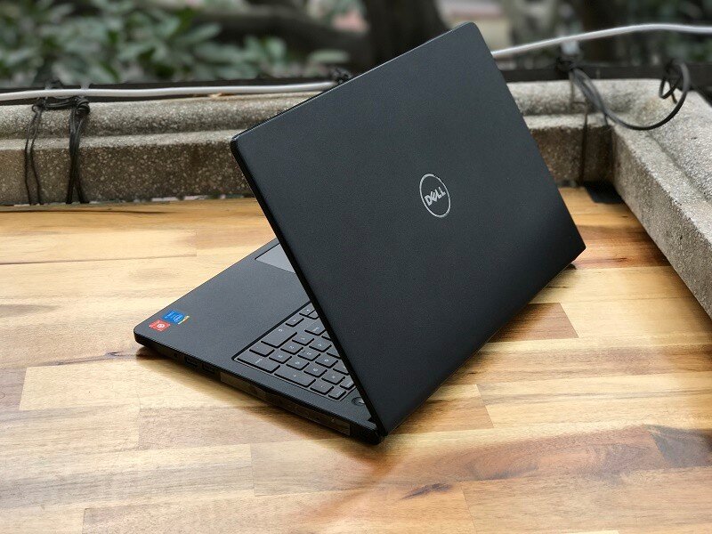 Dell Inspiron 5558 vừa có cấu hình tốt vừa có thiết kế bắt mắt 