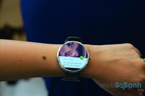 Smartwatch Moto 360 for Women