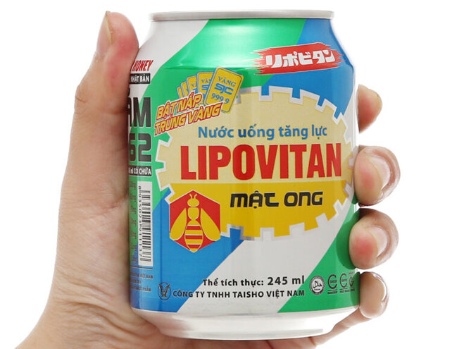 Nước tăng lực Lipovitan - Giá tham khảo: 9.000 vnđ/lon 245ml và 205.000 vnđ/thùng 24 lon