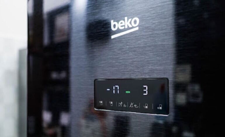 8 cách sửa chữa tủ lạnh Beko bị đọng sương, đọng nước, có hiện tượng ngưng tụ trong ngăn mát và đông