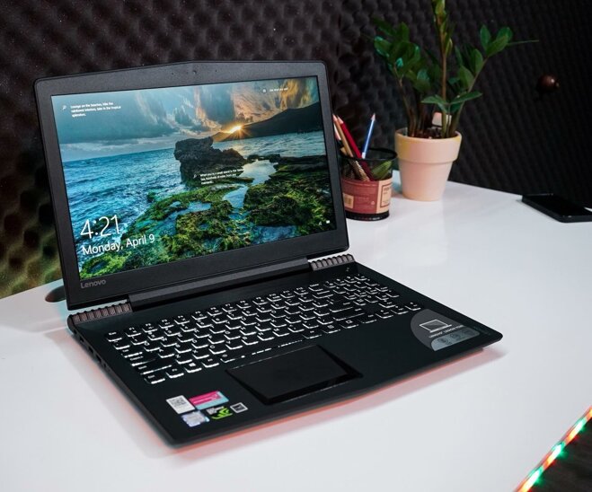 Lenovo Legion Y520 với cấu hình mạnh