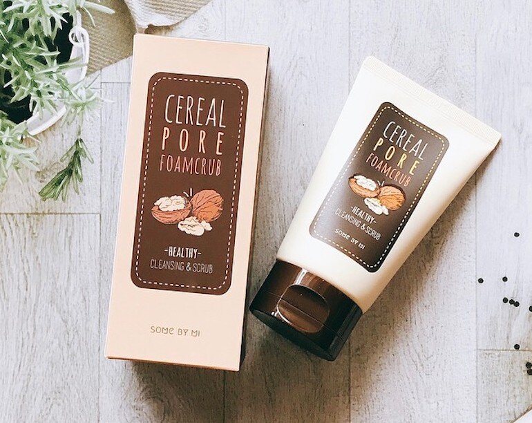 Sữa rửa mặt tẩy tế bào chết Some By Mi Cereal Pore Foam Scrub