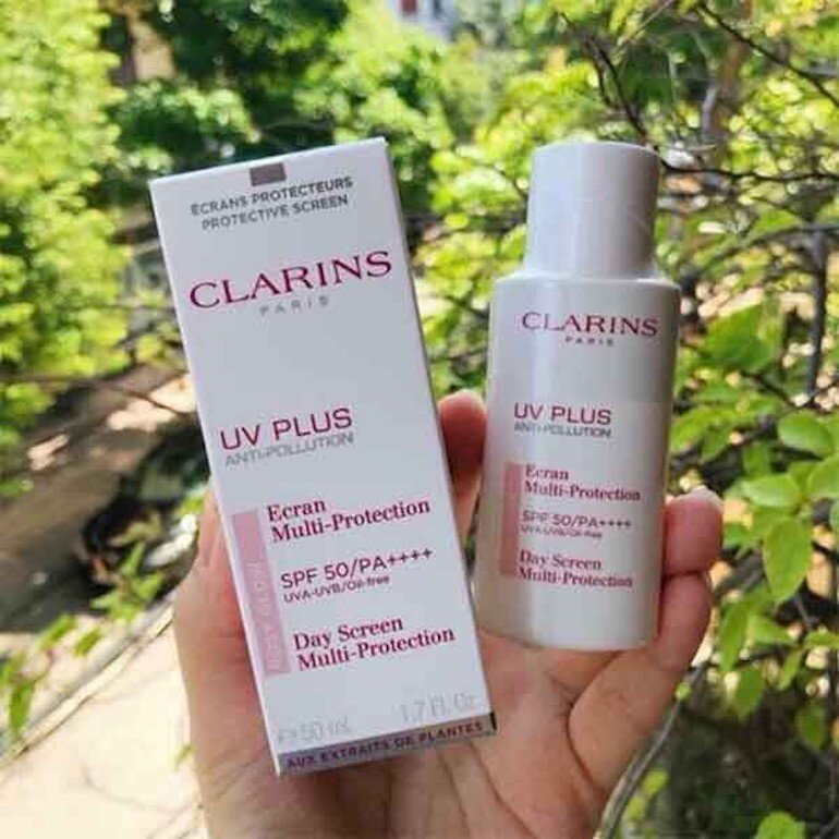 Kem chống nắng Clarins hồng Rosy Glow UV Plus SPF 50