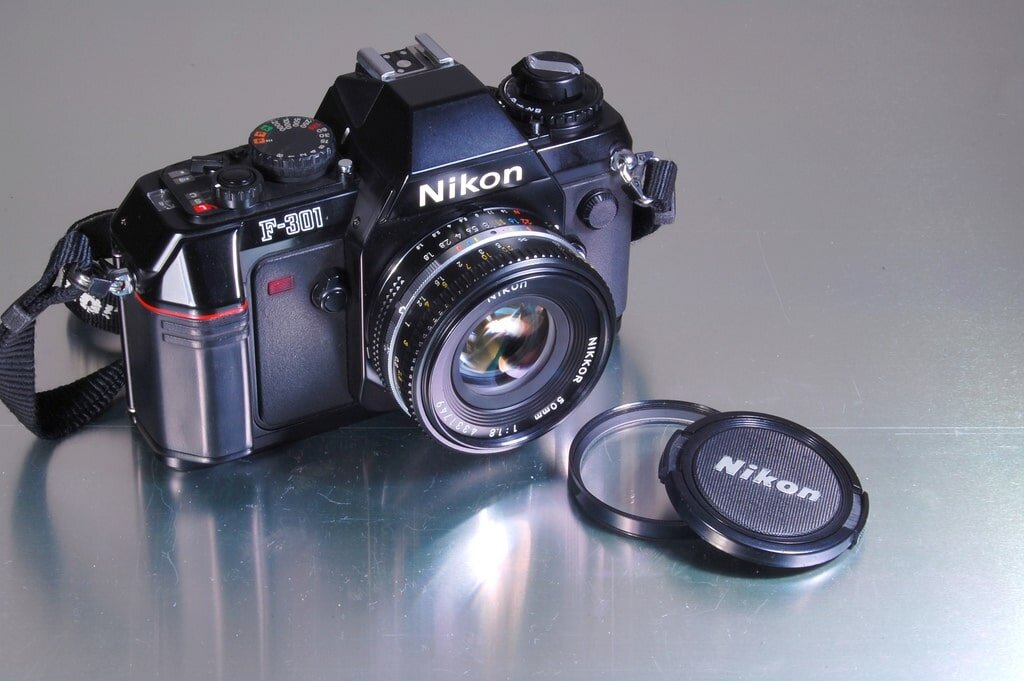 Nikon F