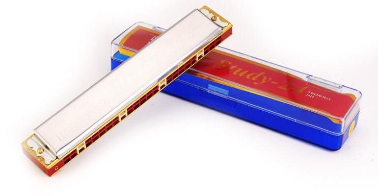 Kèn Harmonica 24 lỗ có giá bao nhiêu?