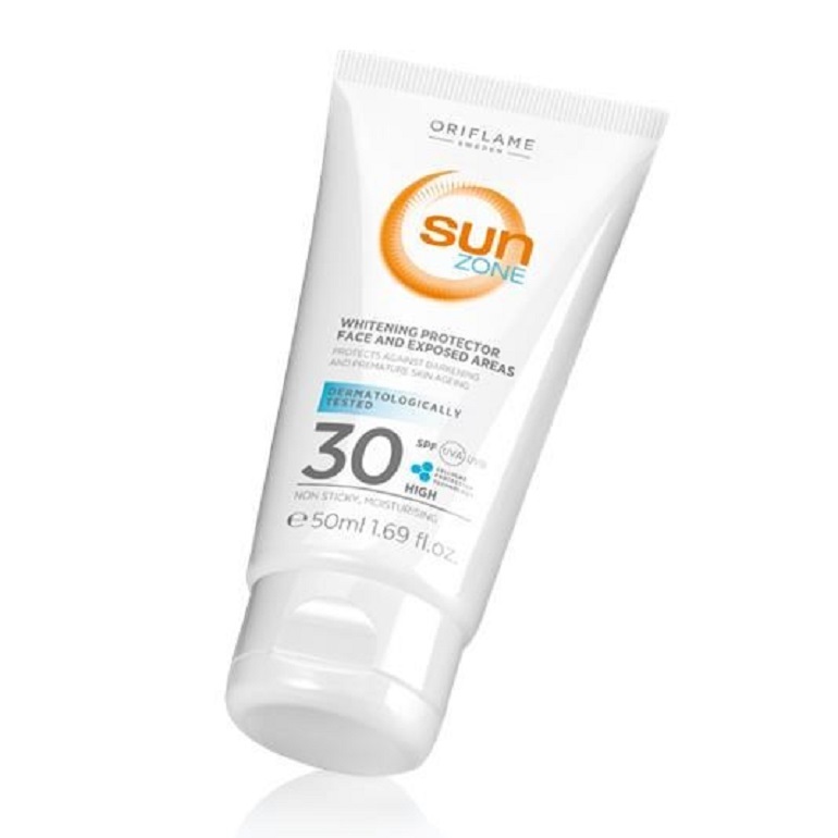 Kem chống nắng và làm sáng da Sun Zone Whitening