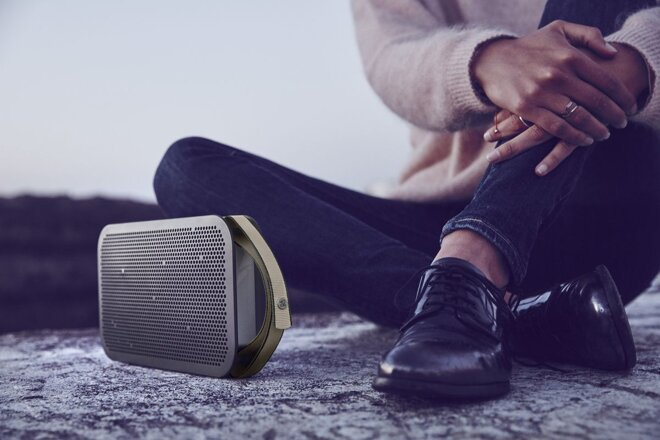 Loa Bluetooth âm thanh lớn B&O Beoplay A2 Active