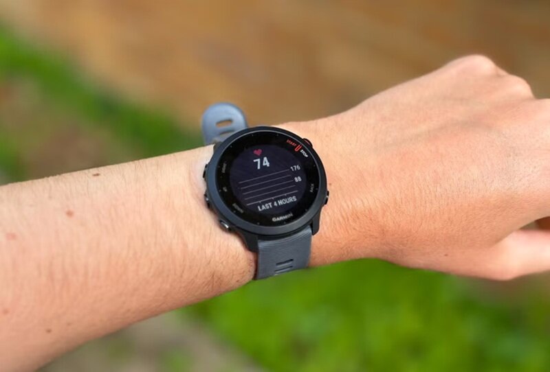 Garmin Forerunner 55 giá giảm sâu còn 3 triệu đồng, runner không nên bỏ lỡ!