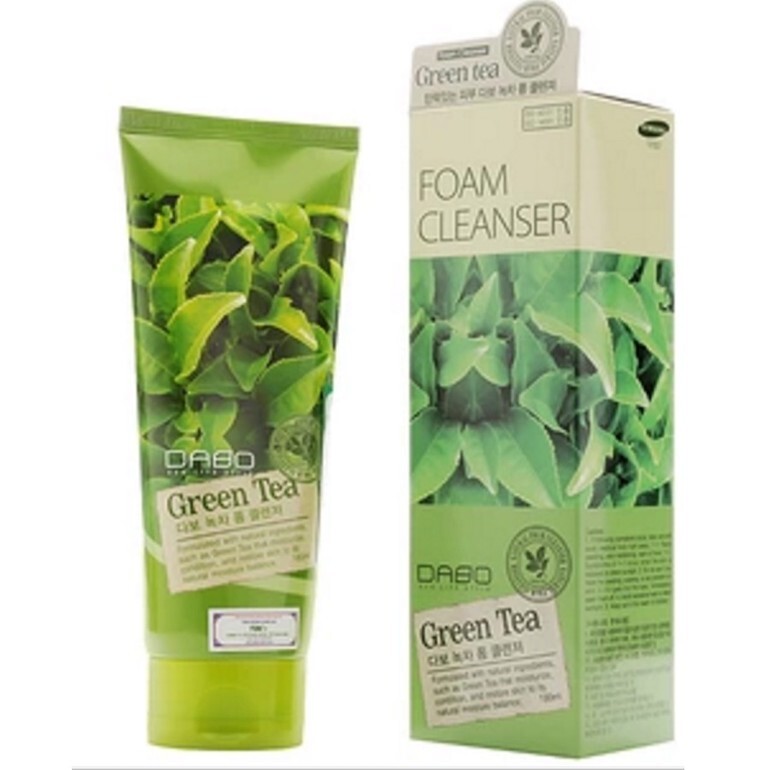 Sữa rửa mặt giúp trắng da Dabo Green Tea Foam Cleanser