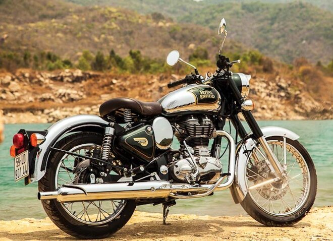 Royal Enfield Classic 500 mang đến cảm giác lái xe thoải mái, thú vị