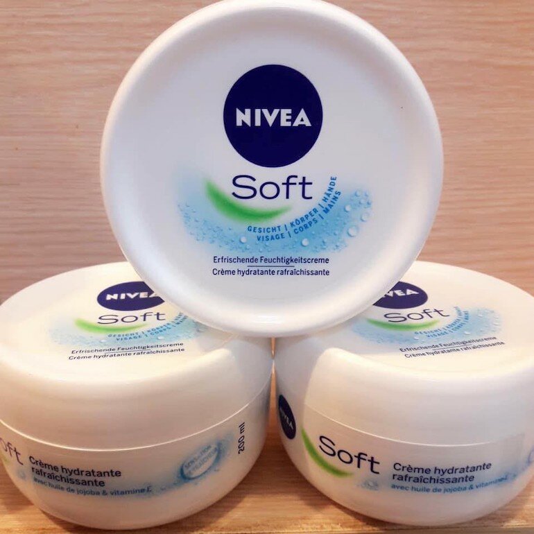 Kem dưỡng ẩm Nivea Soft