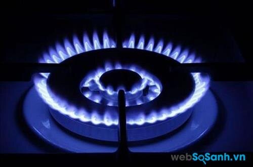 Ngọn lửa từ gas chuẩn thường có màu xanh