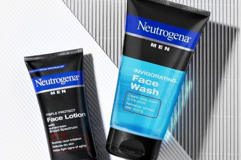 Sữa rửa mặt cho nam Neutrogena