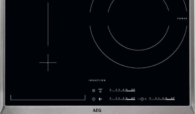 Bếp từ AEG HK653320XB sử dụng loại nồi có đế nhiễm từ