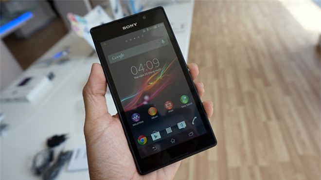 https://review.websosanh.net/Images/Uploaded/Share/2014/12/19/Sony-Xperia-C-–-Dien-thoai-smartphone-gia-re-cua-Sony-Phan-1_5.jpg