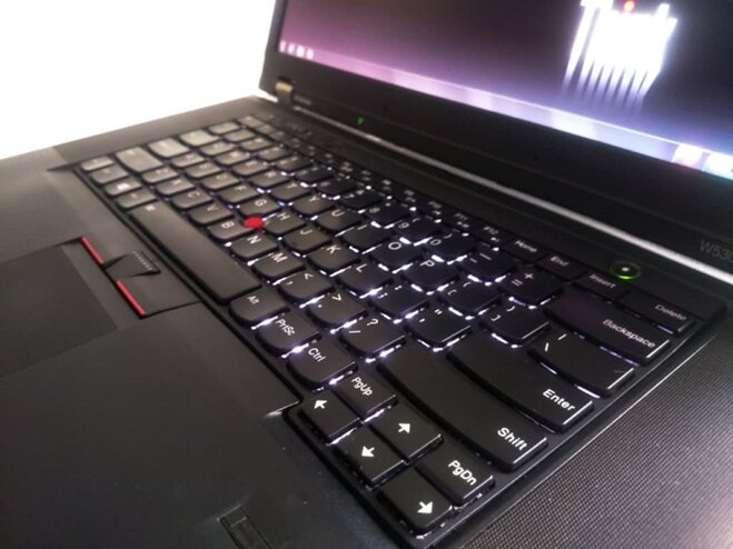 laptop Lenovo Thinkpad-2