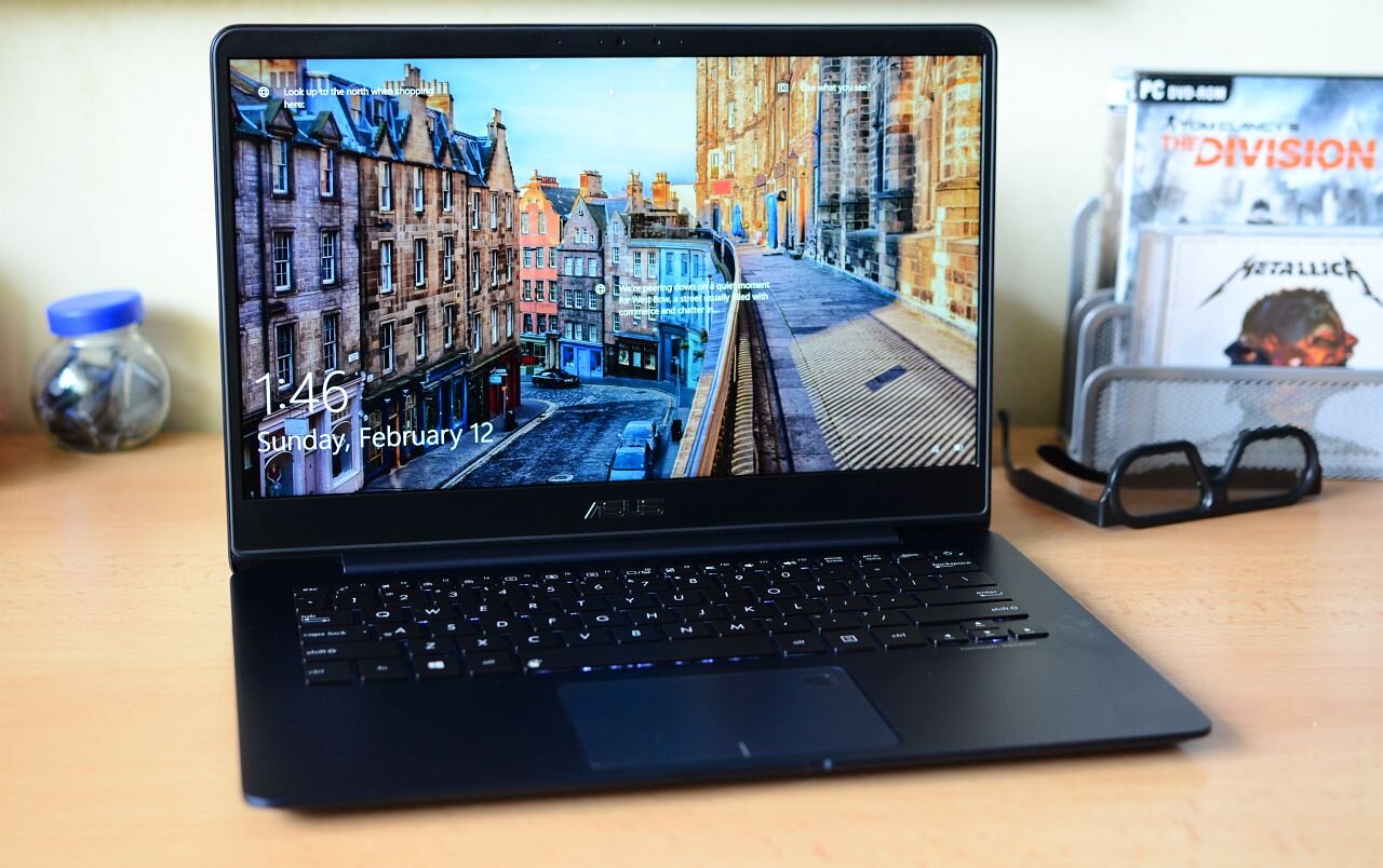 Laptop 11 inches của Asus bảo hành hai năm